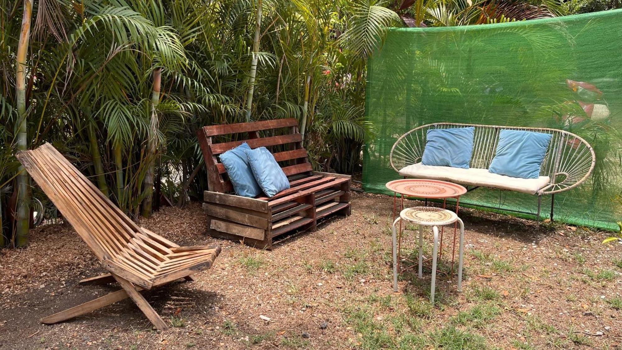 Woodstock Hostel Sámara Zewnętrze zdjęcie